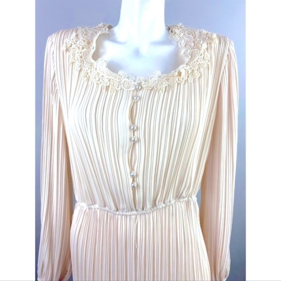 Vtg silky Victorian dress 50s 60s edwardian Cottagecore Lace longsleeve vintage - Picture 1 of 16